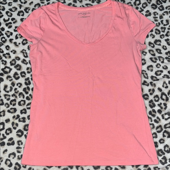 Ann Taylor Tops - Ann Taylor Soft Pink V-Neck Tee
